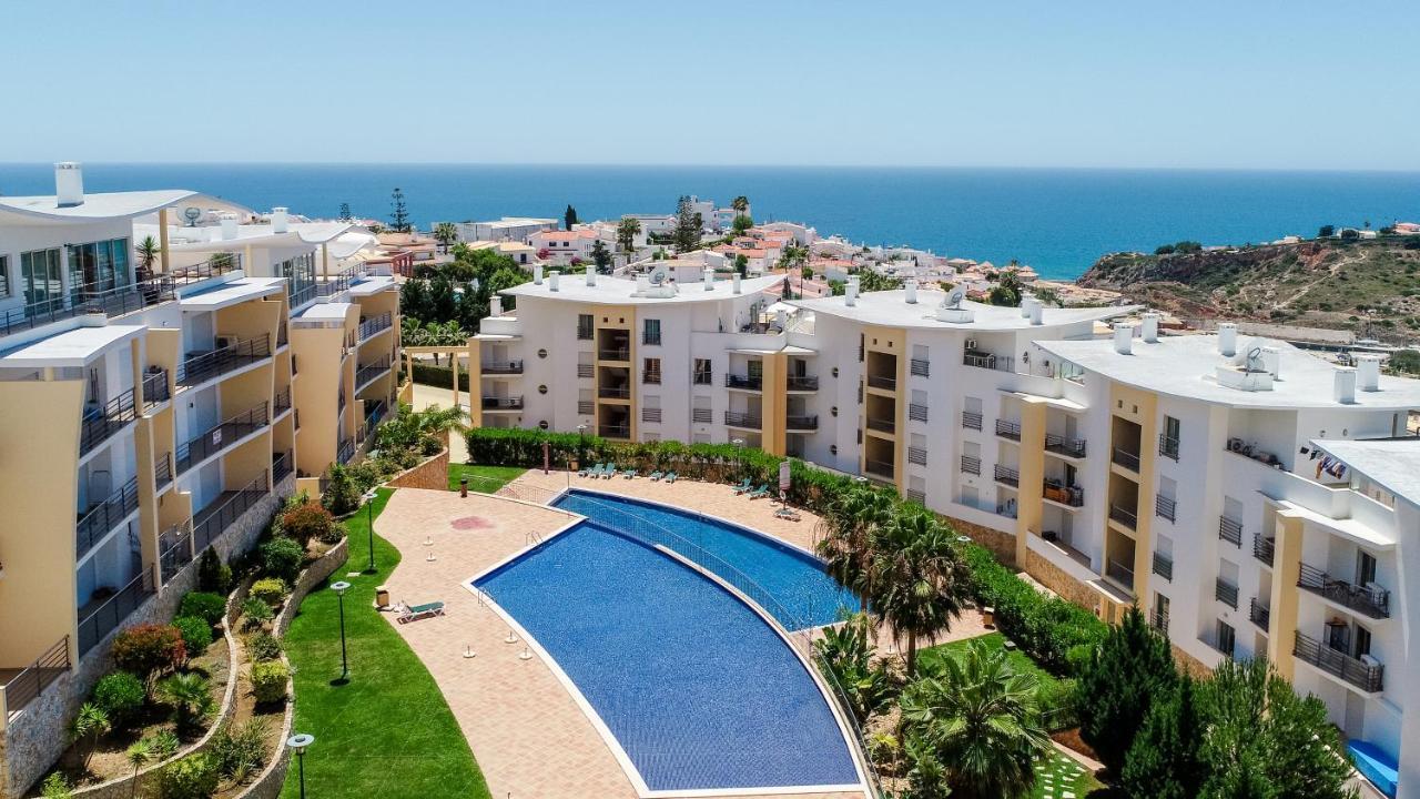 Bnb Homes Ocean View Apartment With Huge Sunny Terrace, 2 Swimming Pools & Tennis Court Albufeira Luaran gambar